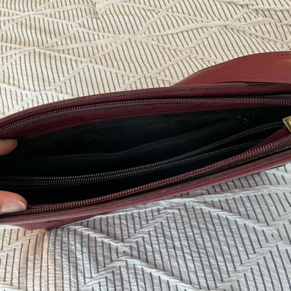Barbara Milano Italian red leather purse - Picture 4 of 5